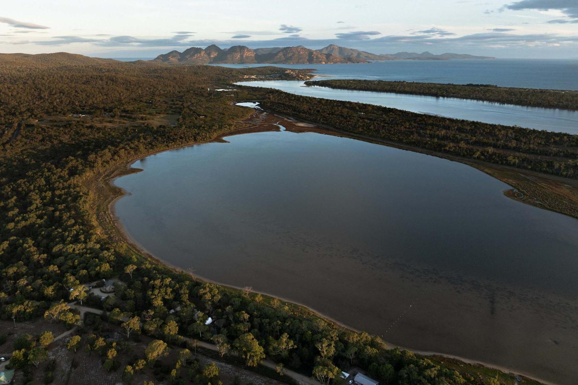 Numie - Freycinet Peninsula - Glamping - Heated - Waterfront Hotel Coles Bay Kültér fotó
